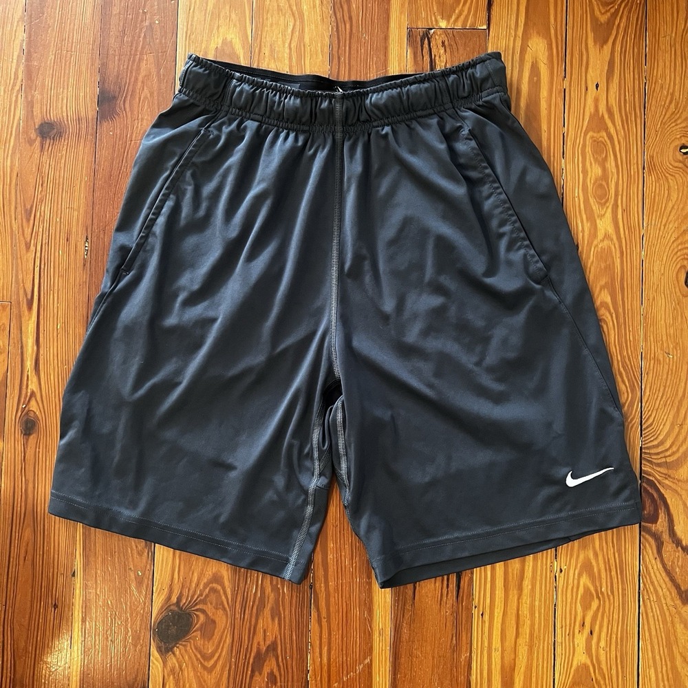 Nike‎ Dri-FIT Grey Athletic Training Shorts Men's Medium Elastic Waist